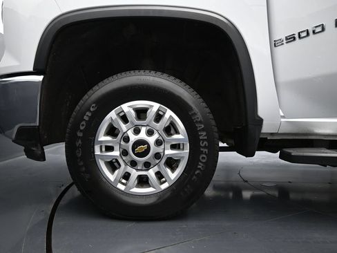 Used 2025 Chevrolet Silverado 2500 LT w/ Convenience Package AWD/4WD image 29