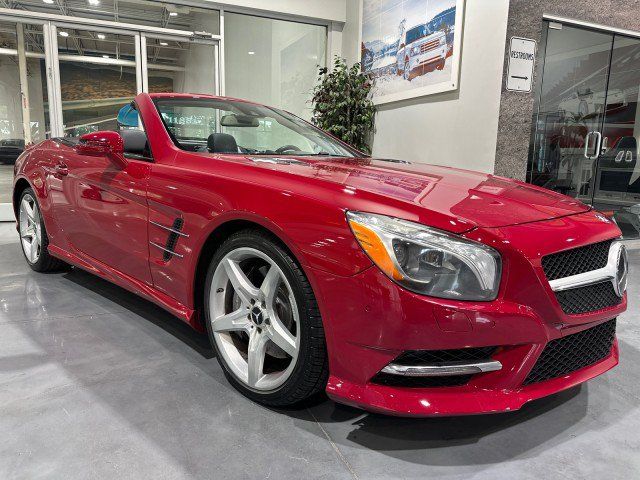 Used 2015 Mercedes-Benz SL 550 w/ Driver Assistance Package image 20