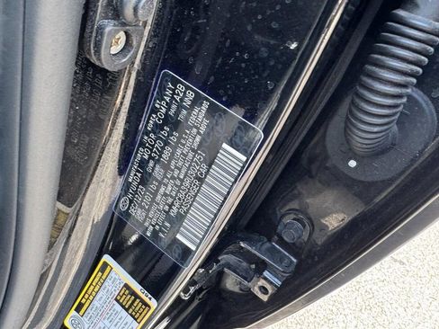 Certified 2024 Hyundai Venue SEL image 24