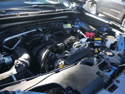 Used 2025 Subaru Forester Premium w/ Convenience Package #1 image 11