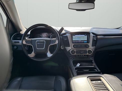 Used 2018 GMC Yukon Denali w/ Open Road Package image 23