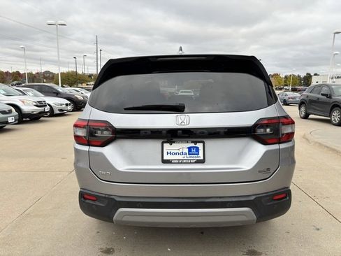 Used 2023 Honda Pilot EX-L image 6