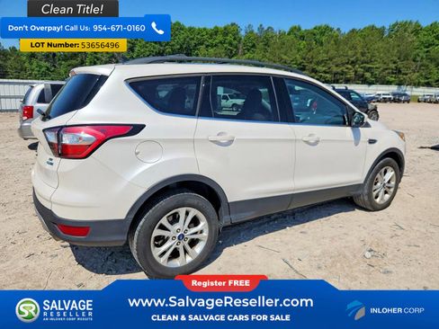 Used 2018 Ford Escape SE w/ Ford Safe & Smart Package AWD/4WD image 4