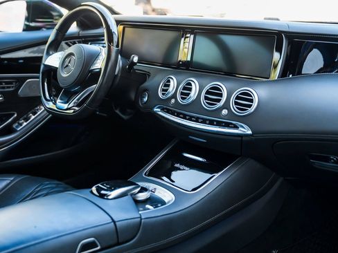 Used 2015 Mercedes-Benz S 550 4MATIC Coupe image 23