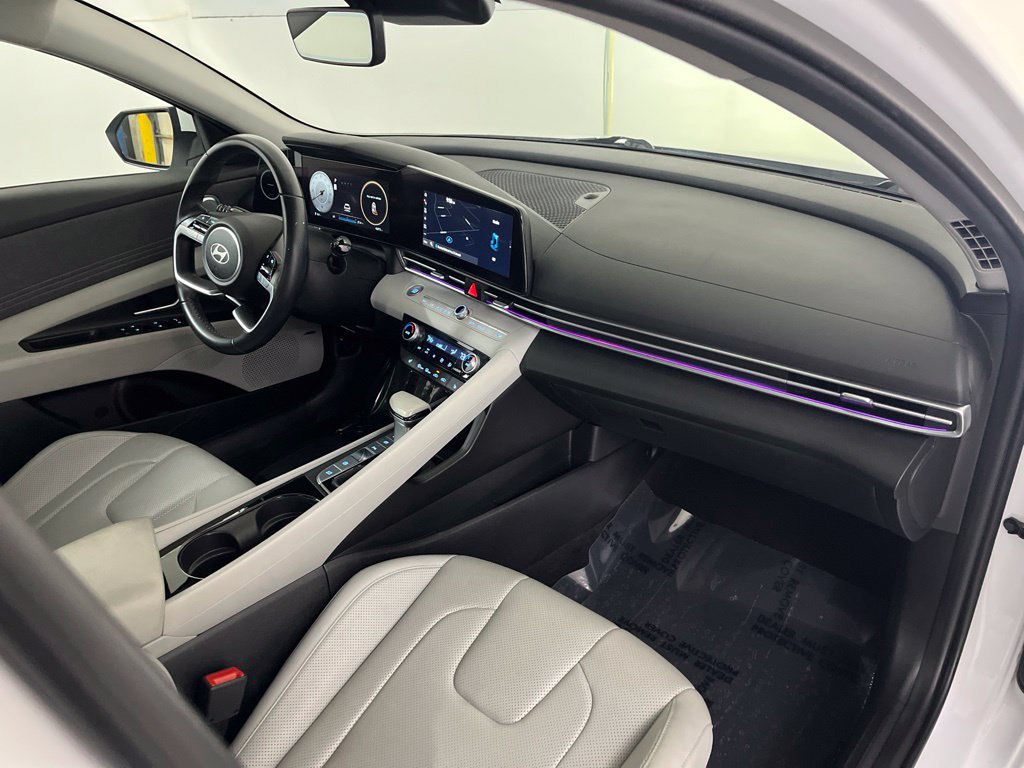 Used 2024 Hyundai Elantra Limited FWD image 22