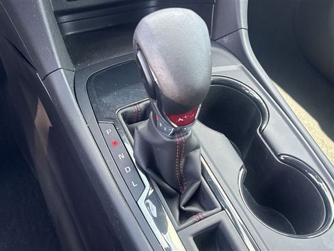 Certified 2023 Chevrolet Equinox RS FWD image 15