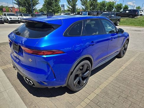 Used 2022 Jaguar F-PACE SVR AWD/4WD image 5