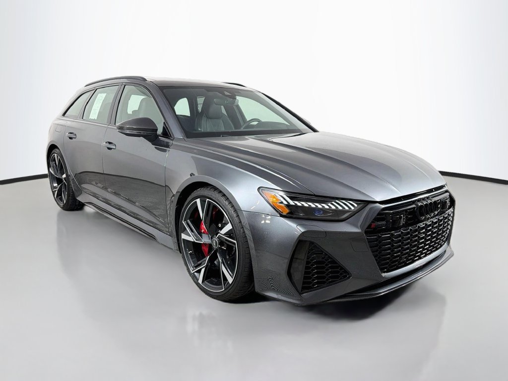Used 2021 Audi RS 6 w/ Carbon Optic Package AWD/4WD image 3