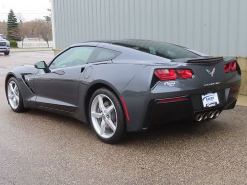 Used 2014 Chevrolet Corvette Stingray Coupe w/ Battery Protection Package RWD image 8