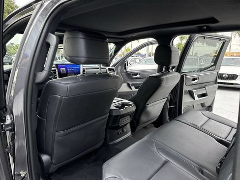 Used 2023 Toyota Tundra Platinum w/ Advanced Package AWD/4WD image 34