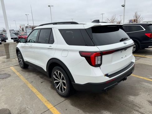 Used 2026 Ford Explorer ST-Line image 6