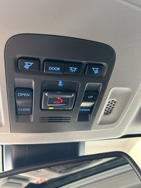 Certified 2021 Toyota Camry XLE w/ Navigation Upgrade Package FWD image 16