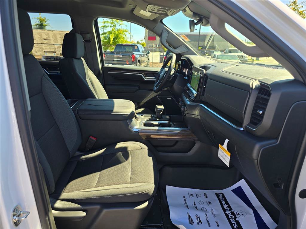 New 2026 Chevrolet Silverado 1500 RST AWD/4WD image 13