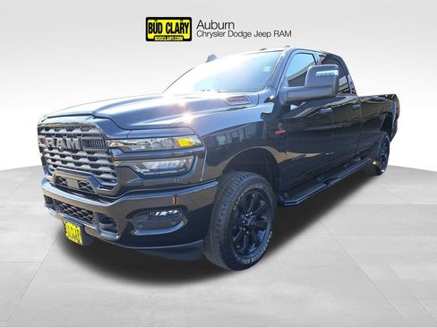 New 2026 RAM 2500 Big Horn AWD/4WD image 1