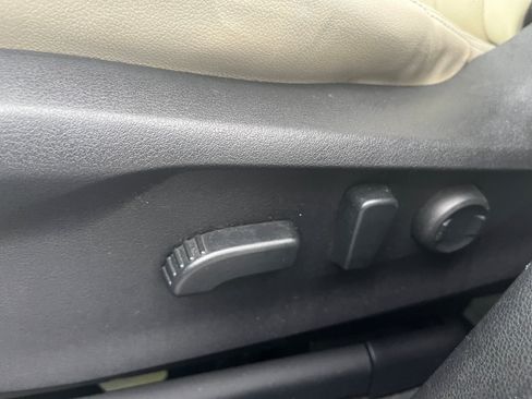 Used 2020 Subaru Ascent Limited AWD/4WD image 9