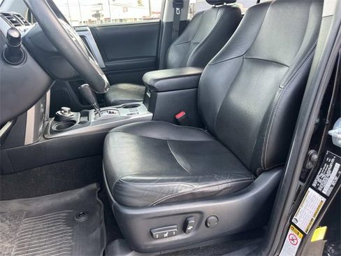 Used 2018 Toyota 4Runner Limited image 21