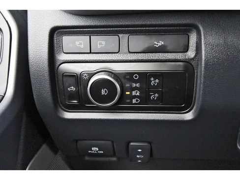 Used 2023 Ford F350 Lariat w/ Black Appearance Package image 21