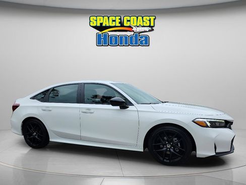 Certified 2026 Honda Civic Sport image 3