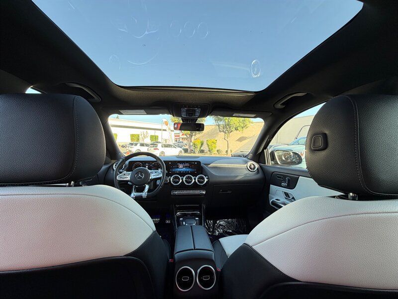 Used 2022 Mercedes-Benz GLA 35 AMG 4MATIC image 18