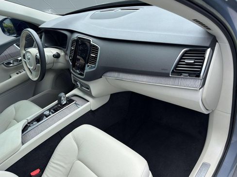 Certified 2023 Volvo XC90 T8 Plus w/ Protection Package AWD/4WD image 30