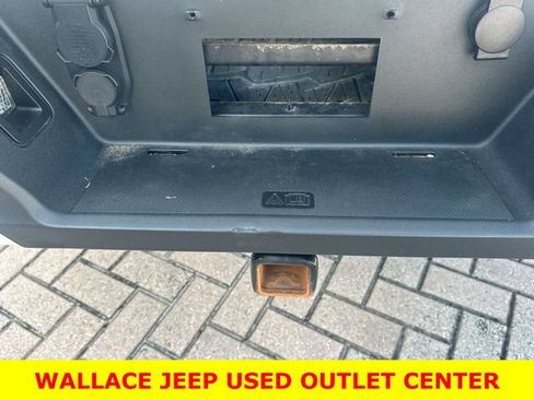 Used 2021 Ford F150 Limited AWD/4WD image 9