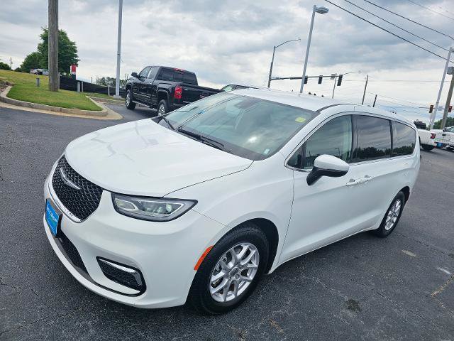 Used 2023 Chrysler Pacifica Touring-L FWD image 35
