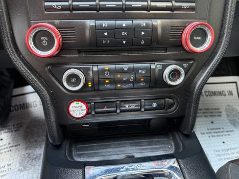 Used 2016 Ford Mustang Coupe w/ Equipment Group 051A image 20