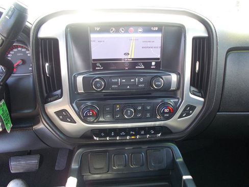 Used 2016 GMC Sierra 2500 SLT image 34