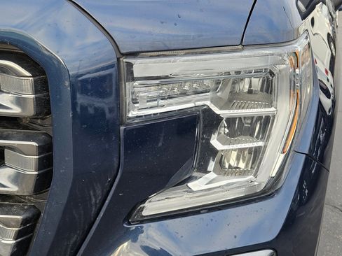 Used 2020 GMC Sierra 1500 AT4 w/ AT4 Premium Package image 12