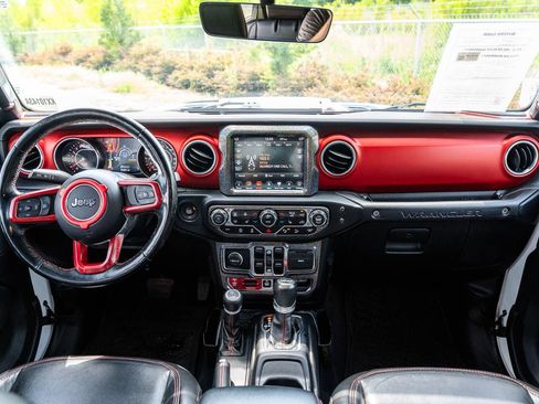 Used 2020 Jeep Wrangler Unlimited Rubicon AWD/4WD image 31