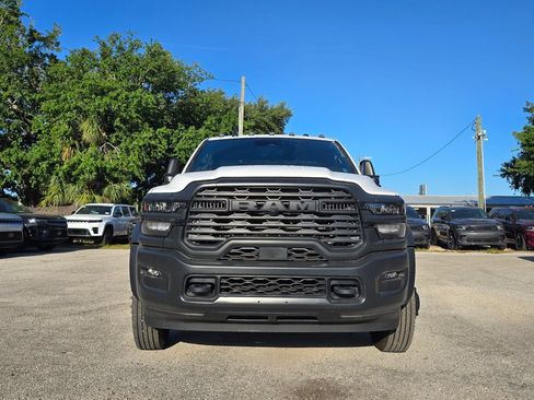 New 2025 RAM 5500 Tradesman AWD/4WD image 9