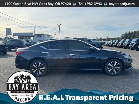 Used 2020 Nissan Altima 2.5 SV image 4