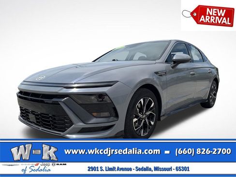 Used 2025 Hyundai Sonata SEL FWD image 8