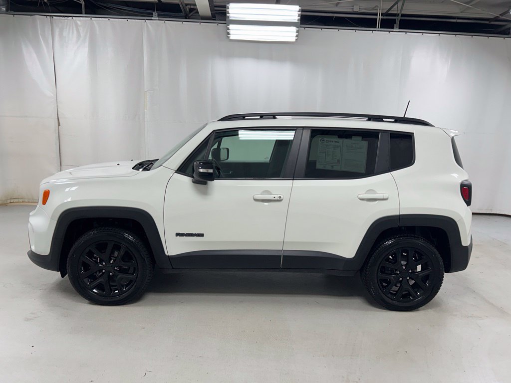 Used 2023 Jeep Renegade Altitude w/ Convenience Group I AWD/4WD image 8