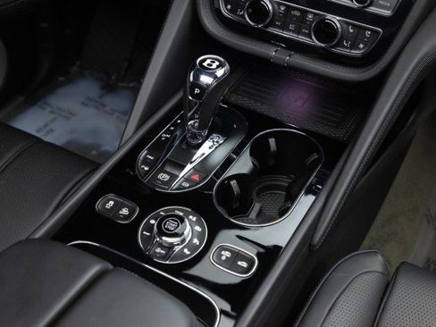 Used 2022 Bentley Bentayga Speed image 20