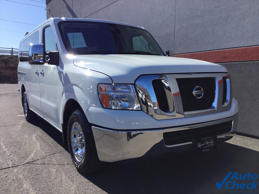 Used 2015 Nissan NV 3500 SV w/ Technology Package RWD image 3