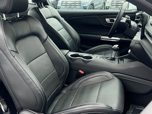 Used 2024 Ford Mustang Premium image 14