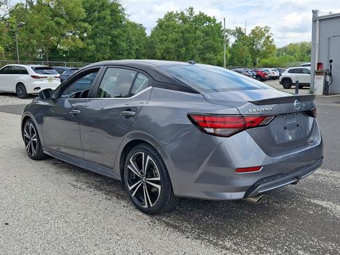 Used 2023 Nissan Sentra SR w/ SR Premium Package FWD image 4