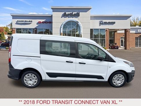 Used 2018 Ford Transit Connect XL image 7