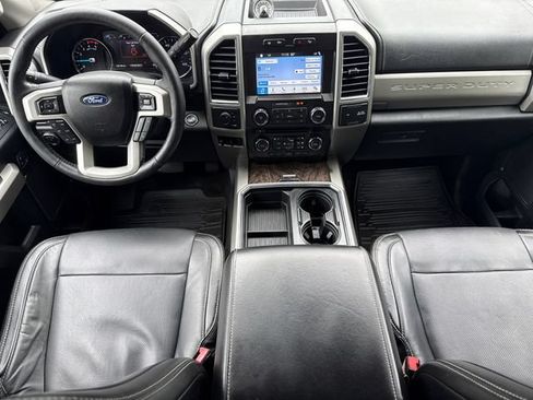 Used 2018 Ford F350 Lariat w/ Lariat Ultimate Package AWD/4WD image 9