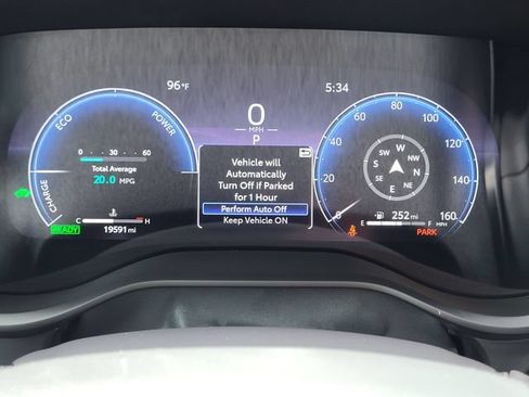Used 2025 Toyota Sienna XSE w/ XSE Premium Package AWD/4WD image 13