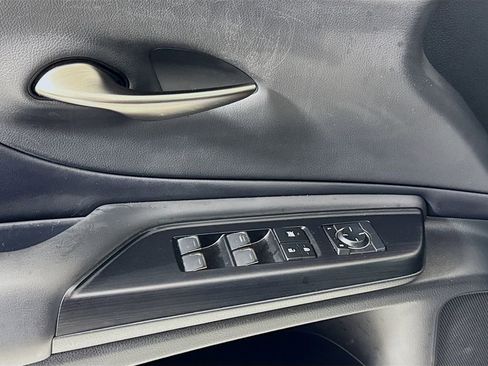 Used 2021 Lexus ES 300h w/ Accessory Package 2 FWD image 15