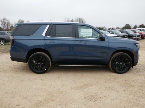New 2026 Chevrolet Tahoe Premier image 2