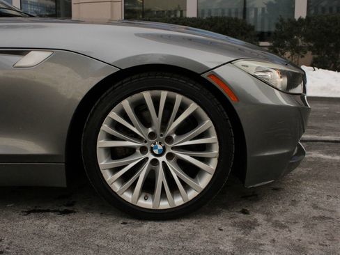 Used 2011 BMW Z4 sDrive35i image 5