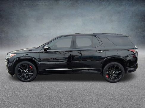 Certified 2018 Chevrolet Traverse Premier w/ Redline Edition image 6