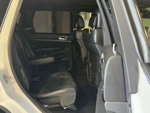 Used 2015 Jeep Grand Cherokee SRT w/ Trailer Tow Group IV image 9