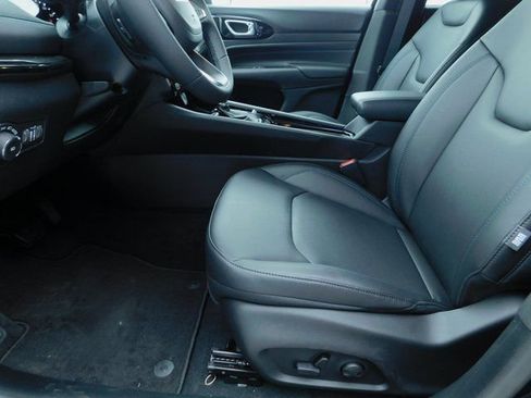 New 2026 Jeep Compass Limited image 23