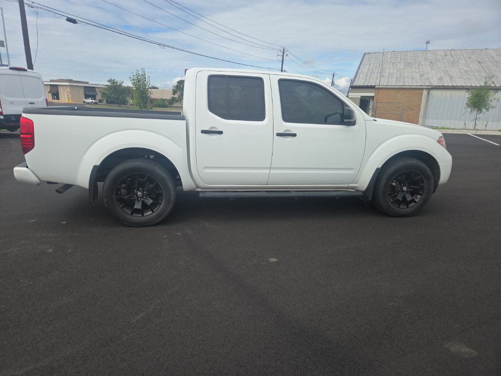 Used 2021 Nissan Frontier SV w/ Midnight Edition Floor Mats AWD/4WD image 22