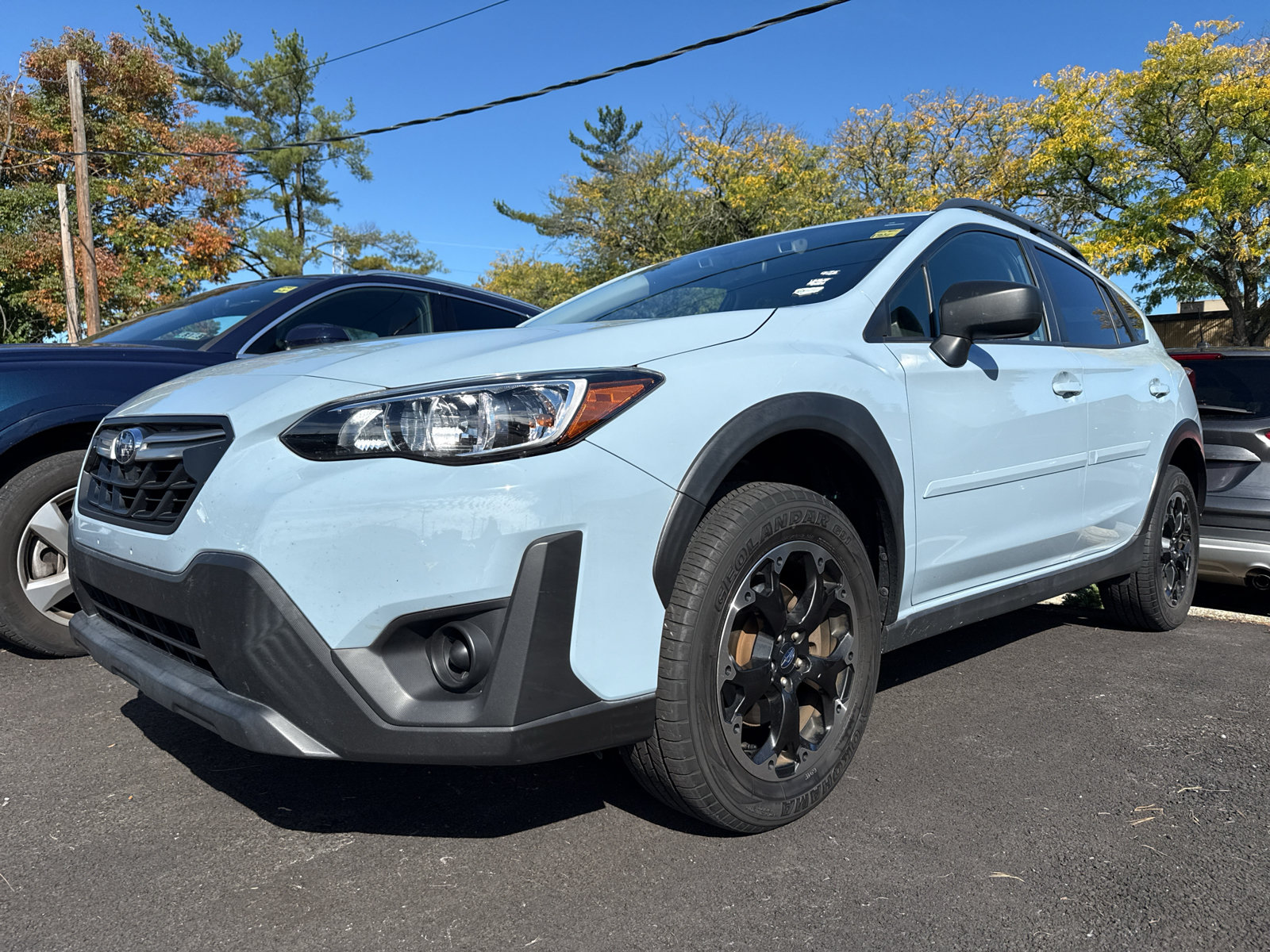 Used 2022 Subaru Crosstrek 2.0i AWD/4WD image 3
