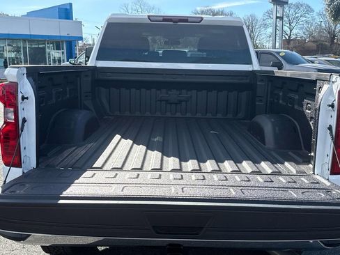 Used 2025 Chevrolet Silverado 2500 LT w/ All Star Edition image 8